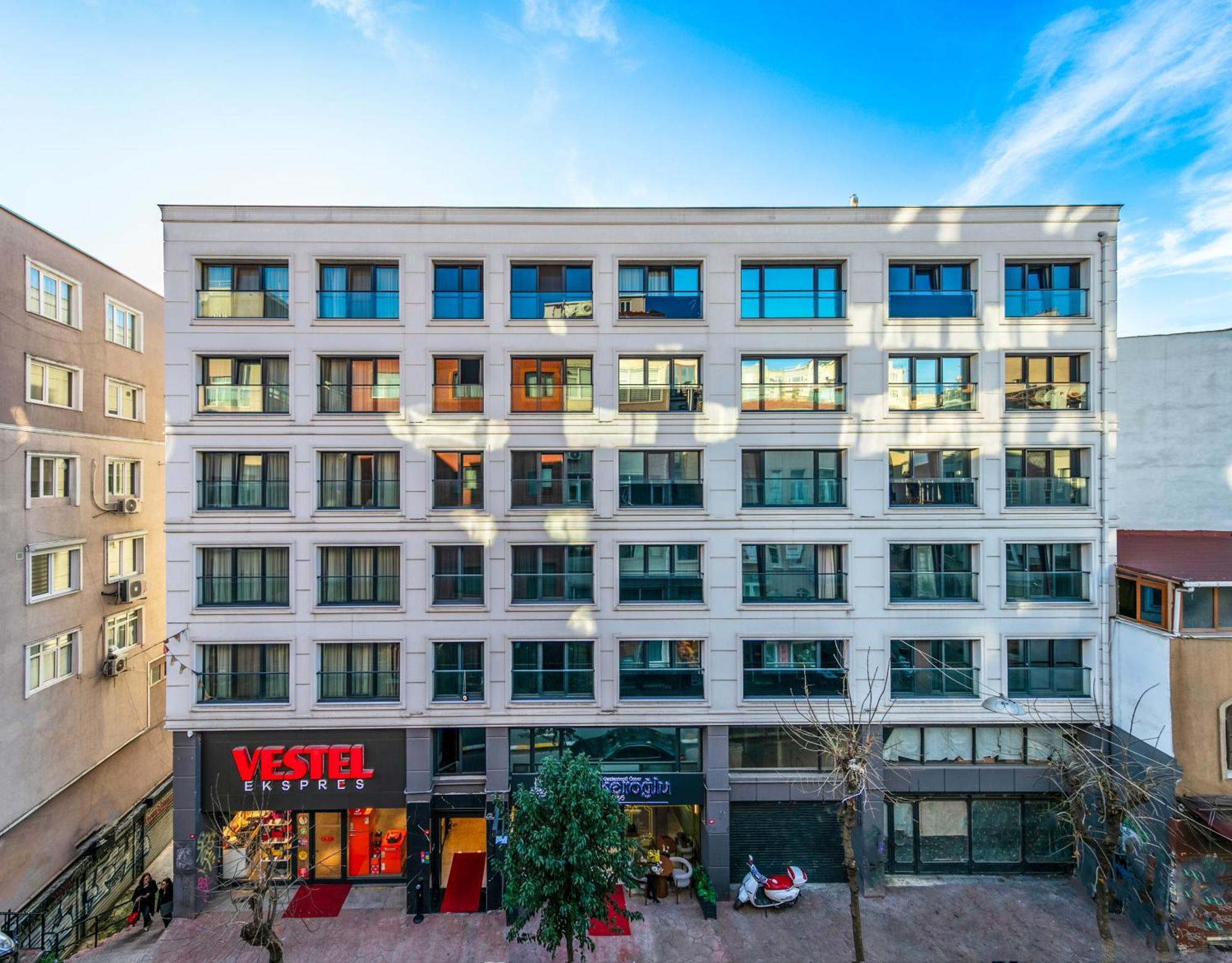 Roys Hotel & Suites Istanbul Exterior photo